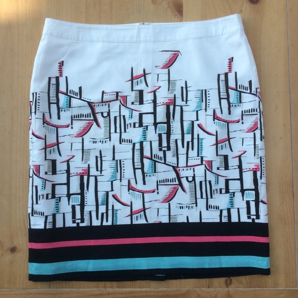 Van Heusen Dresses & Skirts - Van Heusen womans's size 14 skirt